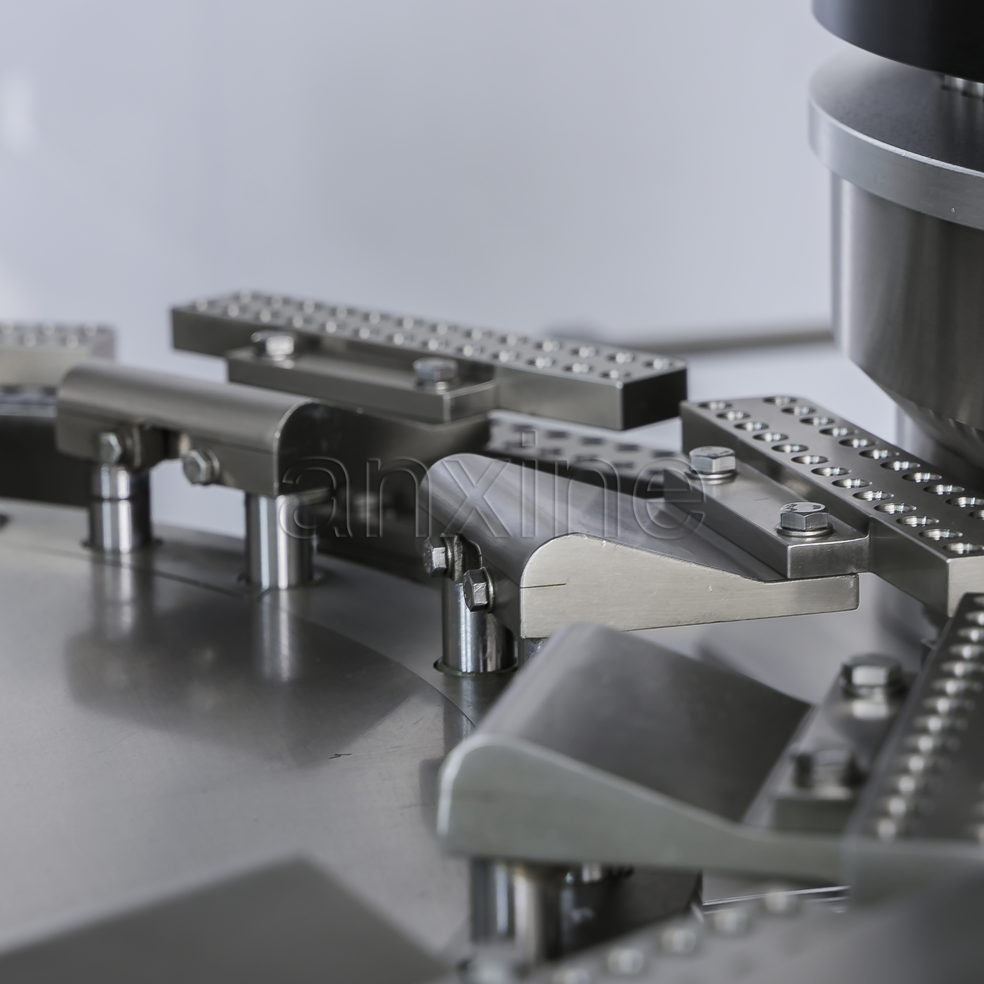 Automatic Capsule Filling Machine NJP-3500C