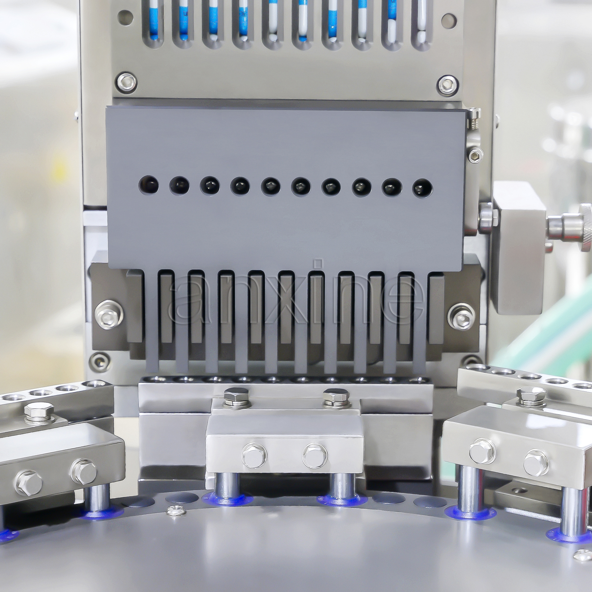 Automatic Liquid Capsule Filling Machine NJP-500L