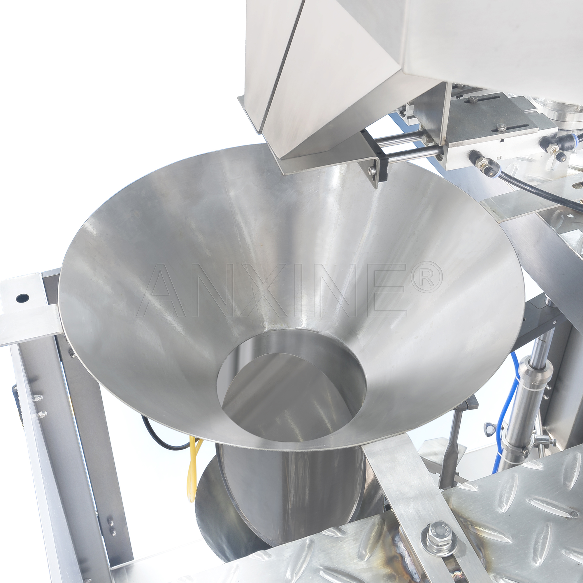 vertical form fill seal machine