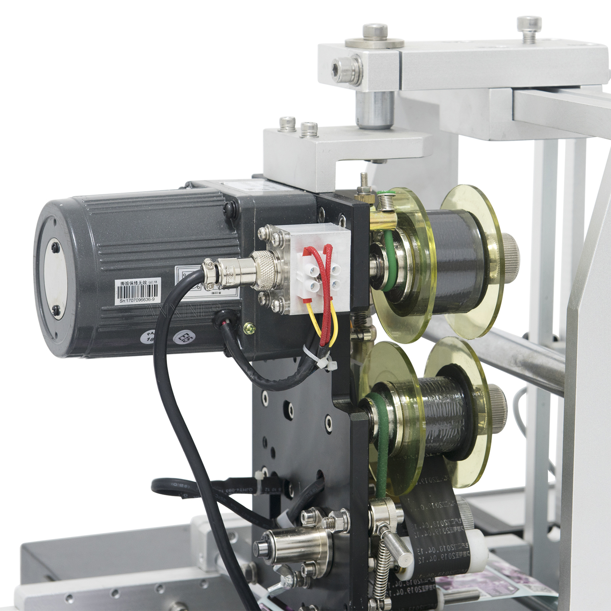 Semi Automatic Round Bottle Labeling Machine T-41311