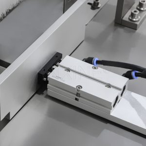 automatic overwrapping machine